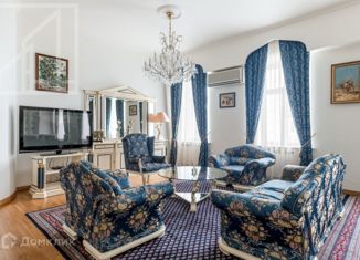 Трехкомнатная квартира в аренду, 150 м2, Москва, Армянский переулок, 7