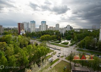 Продам 2-комнатную квартиру, 42 м2, Москва, Черноморский бульвар, 12, Черноморский бульвар