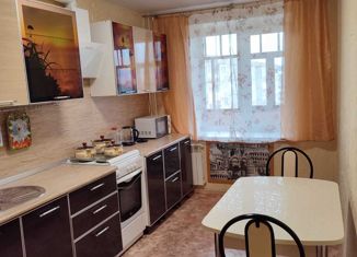 Сдаю 1-ком. квартиру, 36 м2, Череповец, проспект Победы, 170