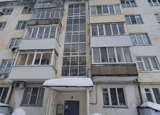 Продажа 2-ком. квартиры, 60 м2, Йошкар-Ола, улица Волкова, 206