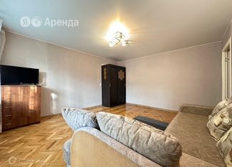 Двухкомнатная квартира в аренду, 45 м2, Санкт-Петербург, улица Партизана Германа, 15к2, муниципальный округ Урицк