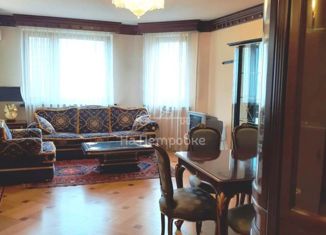 Сдаю 3-ком. квартиру, 100 м2, Москва, улица Кедрова, 5к1