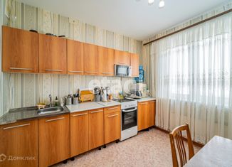 Продается 2-комнатная квартира, 56.7 м2, посёлок Красное Поле, улица Белопольского, 3