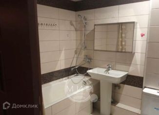 Продаю трехкомнатную квартиру, 68.4 м2, Москва, Перекопская улица, 21к1, Перекопская улица