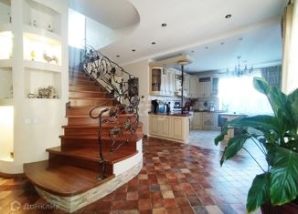 Продается дом, 207.5 м2, Краснодар, Красноармейская улица, 62, Красноармейская улица