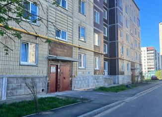 Сдается в аренду 1-комнатная квартира, 42 м2, Ленинградская область, проспект Ленина, 23А
