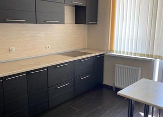 Продаю двухкомнатную квартиру, 62 м2, Ставрополь, 2-й Юго-Западный проезд, 2Г, микрорайон № 28