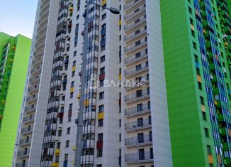 Продается 3-комнатная квартира, 77.5 м2, Москва, улица Лавриненко, 2, улица Лавриненко