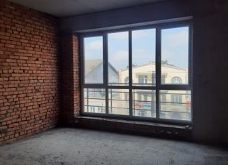 Продам трехкомнатную квартиру, 108 м2, Владикавказ, Первомайская улица, 19, ЖК Ильинка