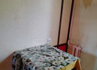 Продам однокомнатную квартиру, 28.8 м2, Нижнекамск, улица Менделеева, 1