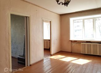 Продажа 3-комнатной квартиры, 60.6 м2, Барнаул, Железнодорожный район, Молодёжная улица, 64