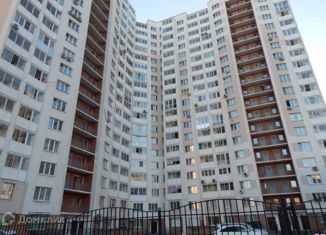 Продаю двухкомнатную квартиру, 72.8 м2, Екатеринбург, улица Чкалова, 241, улица Чкалова