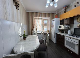 Продается 2-комнатная квартира, 58.4 м2, Тюменская область, Ленинградский проспект, 9