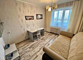 Продаю 2-комнатную квартиру, 49.4 м2, Свободный, Продольная улица, 23