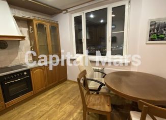 Сдаю 3-ком. квартиру, 76 м2, Москва, Рублёвское шоссе, 14к3, метро Кунцевская