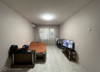 Продажа 2-комнатной квартиры, 56.7 м2, Элиста, 2-й микрорайон, 13, 2-й микрорайон