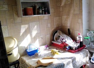 Продаю комнату, 80 м2, Саратов, улица Дома 8 Марта, 2, Октябрьский район