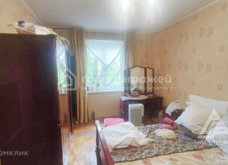 Продается двухкомнатная квартира, 50.3 м2, Челябинская область, улица Братьев Кашириных, 106