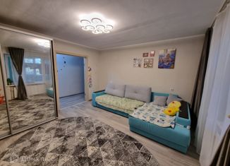 Продается 2-ком. квартира, 51 м2, село Кольцово, улица Новые Черёмушки, 10