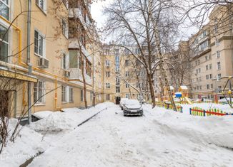 Продам 3-ком. квартиру, 80 м2, Москва, улица Павла Андреева, 28к6, улица Павла Андреева