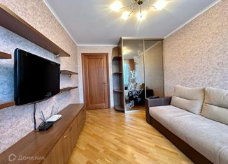 Продам четырехкомнатную квартиру, 78 м2, Краснодар, улица Игнатова, 65, улица Игнатова