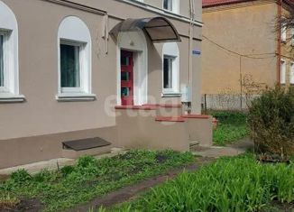 Продажа 2-комнатной квартиры, 40.2 м2, Калининград, улица Каштановая Аллея, 111, Центральный район