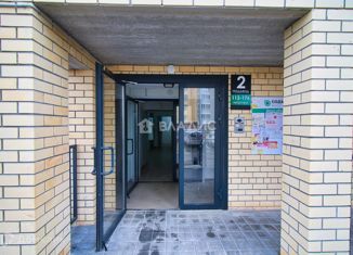 Продам 2-комнатную квартиру, 75.7 м2, Владимир, улица Лакина, 2А