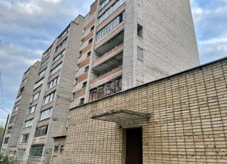 Продажа трехкомнатной квартиры, 68 м2, Смоленская область, улица Валентины Гризодубовой, 4