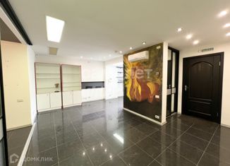 Сдается офис, 37 м2, Киров, улица Сутырина, 5, Октябрьский район