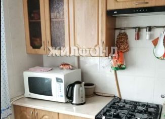 Продаю двухкомнатную квартиру, 61 м2, поселок Майский, Зелёная улица, 4