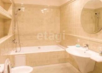 Продаю 5-ком. квартиру, 250 м2, Челябинск, Центральный район, улица Энгельса, 44Г