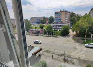 Продается четырехкомнатная квартира, 59.1 м2, Алапаевск, улица Пушкина, 84