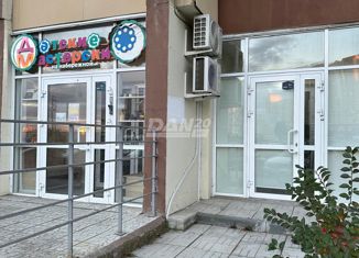 Сдам в аренду офис, 80 м2, Челябинск, жилой район Академ Риверсайд, улица Университетская Набережная, 97А