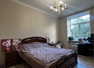 Продам 3-ком. квартиру, 79 м2, Москва, Большой Матросский переулок, 1, метро Электрозаводская