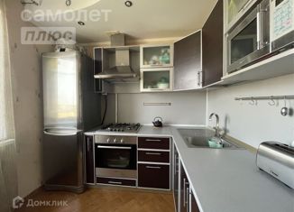 Продажа 1-ком. квартиры, 37 м2, Омская область, улица Малиновского, 14к2