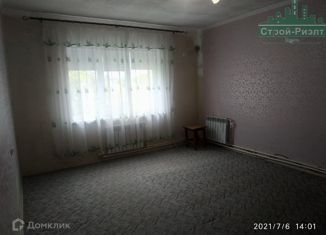 Продам 2-ком. квартиру, 40.3 м2, поселок городского типа Багерово, посёлок городского типа Багерово, 6