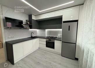 Продажа двухкомнатной квартиры, 65.7 м2, Брянск, улица Горняков, 9, Володарский район