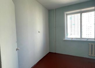 Продается 3-комнатная квартира, 69.5 м2, Самара, Съездовская улица, 8, метро Гагаринская