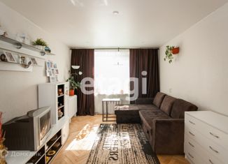 Продаю 2-комнатную квартиру, 41.7 м2, Санкт-Петербург, Московское шоссе, 38, метро Звёздная