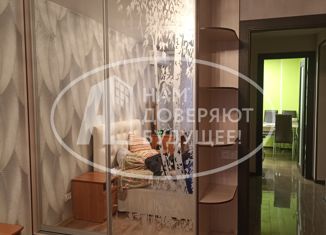 Продам 2-комнатную квартиру, 49.9 м2, Лысьва, улица Гайдара, 3