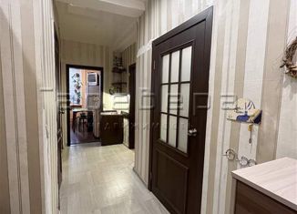 Продам 2-комнатную квартиру, 45.5 м2, Красноярск, улица Володарского, 7, Центральный район