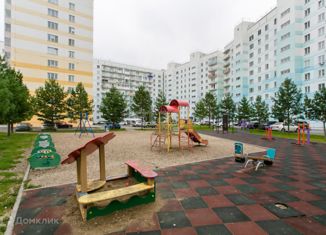 Продается 3-комнатная квартира, 86.5 м2, Новосибирск, улица Виктора Шевелёва, 24, Кировский район