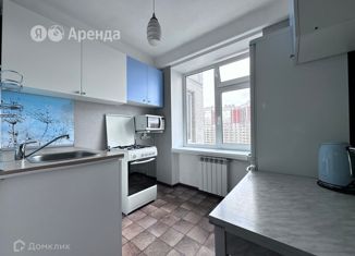 Сдам двухкомнатную квартиру, 50 м2, Санкт-Петербург, Заневский проспект, 28-30-32Б