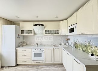 4-ком. квартира на продажу, 90 м2, Старый Оскол, микрорайон Дубрава, квартал 1, 15