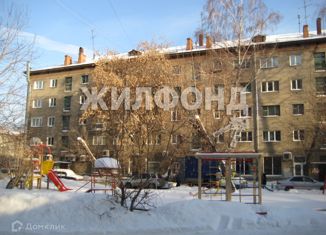 Продажа 2-комнатной квартиры, 44 м2, Новосибирск, Советская улица, 81, метро Красный проспект