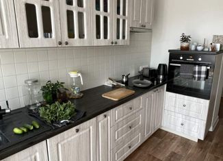 Продам четырехкомнатную квартиру, 116 м2, Липецк, улица Хренникова, 5, Октябрьский район