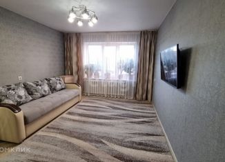 Сдам 3-ком. квартиру, 60 м2, Омск, улица Дианова, 30