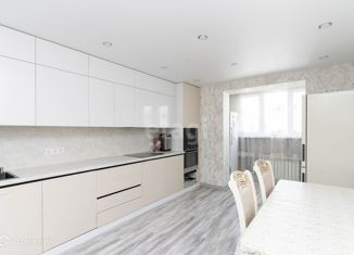 Продаю 3-ком. квартиру, 92.6 м2, Тюмень, улица Валентины Трофимовой, 9, ЖК Квартал 1964