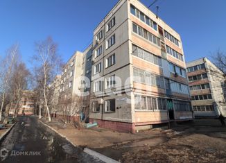 Трехкомнатная квартира на продажу, 66 м2, Хабаровский край, Сергеевская улица, 26