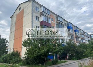 Продаю 3-ком. квартиру, 72.3 м2, Новый Оскол, Авиационная улица, 3